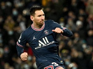 PSG Umumkan Lionel Messi Positif COVID-19 PSG Umumkan Lionel Messi Positif COVID-19