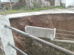 Tebing Anak Sungai Bengawan Solo Ambrol, Ancam Permukiman di Klaten