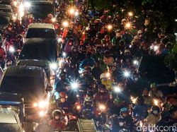 Waspada Omicron, Jutaan Pemotor Diprediksi Wara-wiri Saat Nataru