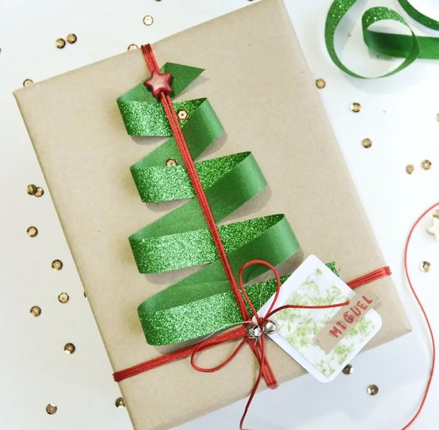 Berbagai ide unik untuk membungkus kado Natal/Foto: Craftsyhacks.com Berbagai ide unik untuk membungkus kado Natal/Foto: Craftsyhacks.com