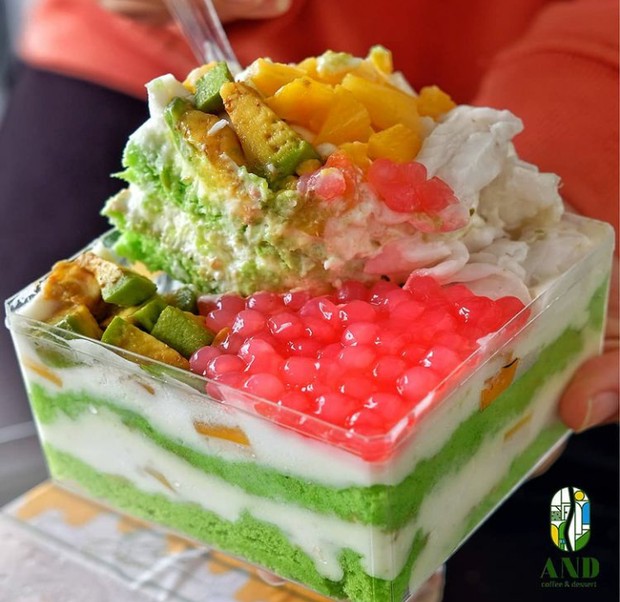 Es teler cake cocok dijadikan hadiah saat Natal tiba/Foto: Instagram.com/Andcoffeedessert.id