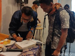 Saat Buku Ibu Khofifah Indar Parawansa Dibedah di Hari Ibu