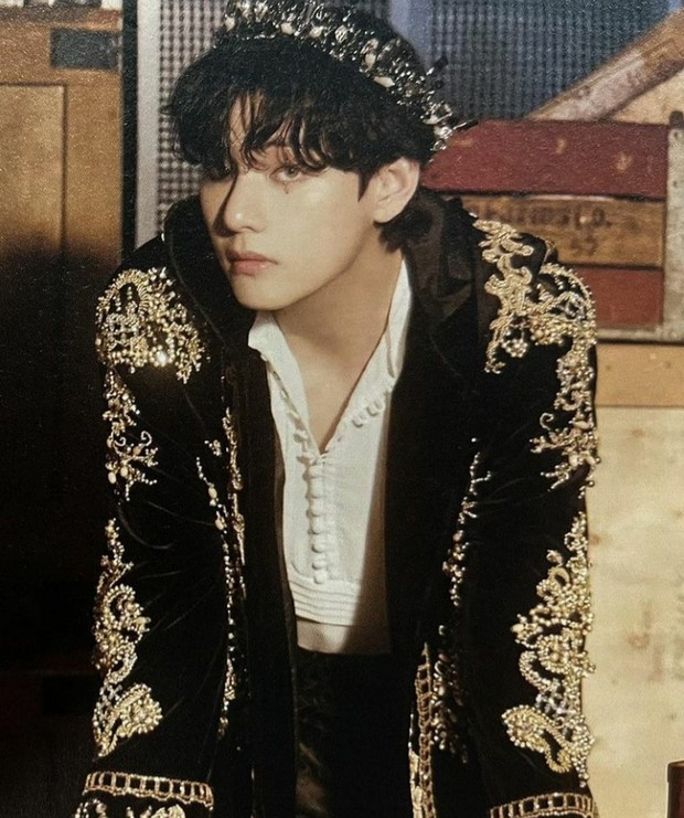 Kepribadian V BTS terbaru