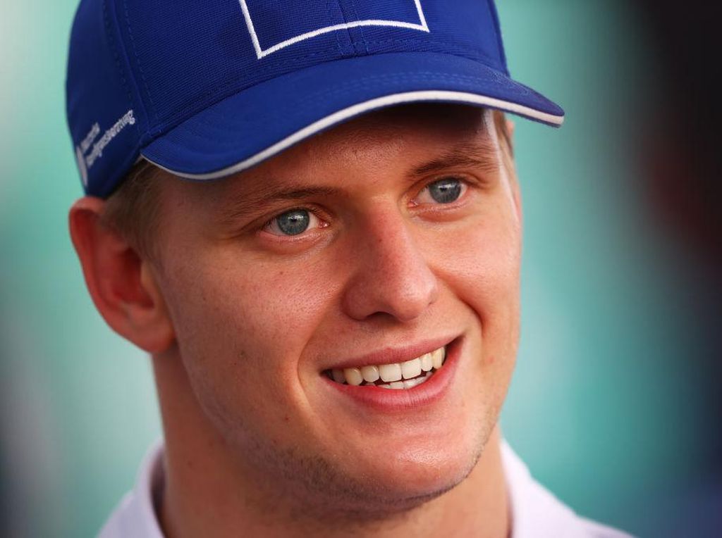 Schumacher Jadi Pebalap Cadangan Ferrari di F1 2022 Schumacher Jadi Pebalap Cadangan Ferrari di F1 2022