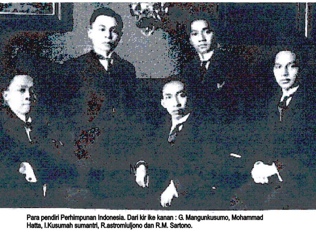 Sejarah Perhimpunan Indonesia, Awal Mula Gerakan Mahasiswa Tanah Air