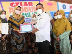 Peringati Hari Ibu, TP PKK Kebumen Gelar Pameran UMKM