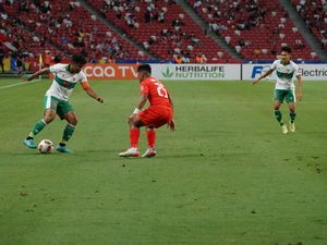 Video Highlights Piala AFF: Indonesia Vs Singapura 1-1 Video Highlights Piala AFF: Indonesia Vs Singapura 1-1