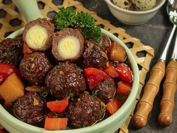 Resep Pembaca: Resep Bola Daging Isi Telur Puyuh Untuk Lauk Istimewa Anak