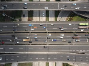 Syarat Bepergian Naik Pesawat dan Mobilitas Sepanjang Periode Nataru Syarat Bepergian Naik Pesawat dan Mobilitas Sepanjang Periode Nataru