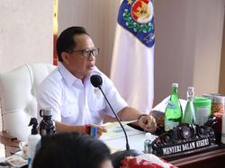 Mendagri Ungkap Temuan soal Mark Up Peralatan Pendidikan di Daerah