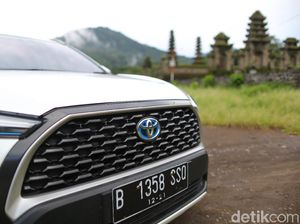 Lini Mobil Listriknya Sedikit, Ternyata Ini Alasan Toyota Fokus ke Hybrid