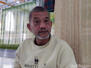 Tukang Bakso Tersangka Usai Geser Baja Ringan di Rukonya Berawal Saling Lapor Tukang Bakso Tersangka Usai Geser Baja Ringan di Rukonya Berawal Saling Lapor