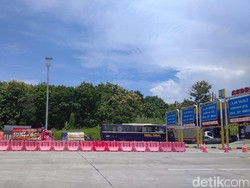 Jelang Nataru, 65.849 Kendaraan Masuk ke Semarang via Tol
