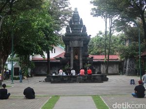 Berada di Kompleks Gereja, Ini Bangunan Candi HKTY Ganjuran Bantul