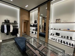 Butik Boss di Pacific Place Ganti Wajah, Kenalkan Logo Baru