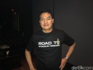 DJ Eyang Naga Bikin Gebrakan Baru, Ingin Eksiskan Stadium Lagi DJ Eyang Naga Bikin Gebrakan Baru, Ingin Eksiskan Stadium Lagi