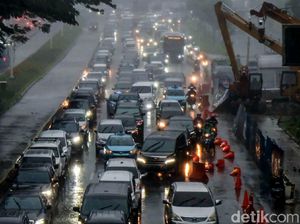 BMKG: Waspada Potensi Hujan Lebat di Jaksel dan Jaktim Siang-Malam