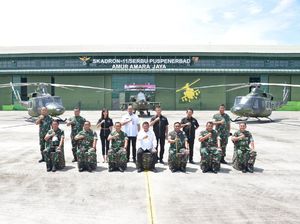 2 Helikopter Bell Selesai Overhaul, Wamenhan: Alutsista TNI Harus Prima 2 Helikopter Bell Selesai Overhaul, Wamenhan: Alutsista TNI Harus Prima