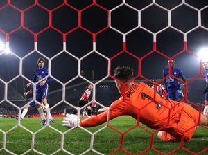 Cieee, Kepa... Dipuji Tuchel nih!