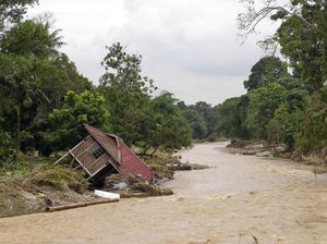 Kondisi Malaysia Usai Terendam Banjir, Rumah Hancur-Penuh Lumpur Kondisi Malaysia Usai Terendam Banjir, Rumah Hancur-Penuh Lumpur