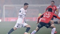 Lawan Lorient, Messi diduetkan dengan Mauro Icardi di lini depan. (Foto: AP/Jeremias Gonzalez)