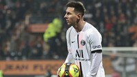 Neymar absen karena cedera sedangkan Mbappe menjalani hukuman larangan tampil. (Foto: AP/Jeremias Gonzalez)
