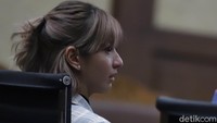 Pengacara: Nia Ramadhani-Ardi Sudah Keluar Panti Rehab Sejak Awal Puasa