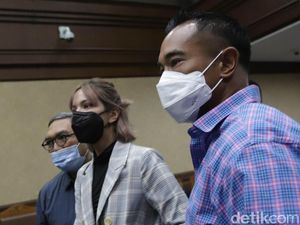 Dituntut 12 Bulan Rehab, Nia Ramadhani-Ardi Bakrie Akan Ajukan Pembelaan Dituntut 12 Bulan Rehab, Nia Ramadhani-Ardi Bakrie Akan Ajukan Pembelaan