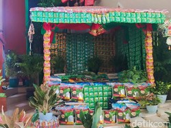 Ornamen Natal Terbuat dari Sembako Ini Akan Dibagi ke Warga Terdampak COVID