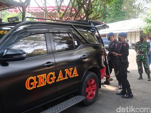Polisi Minta Jemaat Tidak Bawa Jaket-Tas Saat Misa di Gereja Polisi Minta Jemaat Tidak Bawa Jaket-Tas Saat Misa di Gereja