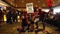 Saat Spider-Man Hibur Anak Yatim di Sukoharjo