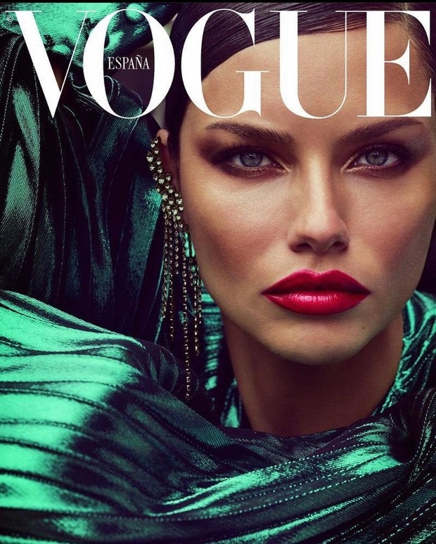 Adriana Lima/Foto: instagram.com/adrianalima Urutan kelima : Adriana Lima