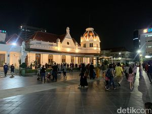 Pegiat Sejarah Rekomendasikan Alun-alun Suroboyo Pakai Nama Balai Pemuda Pegiat Sejarah Rekomendasikan Alun-alun Suroboyo Pakai Nama Balai Pemuda