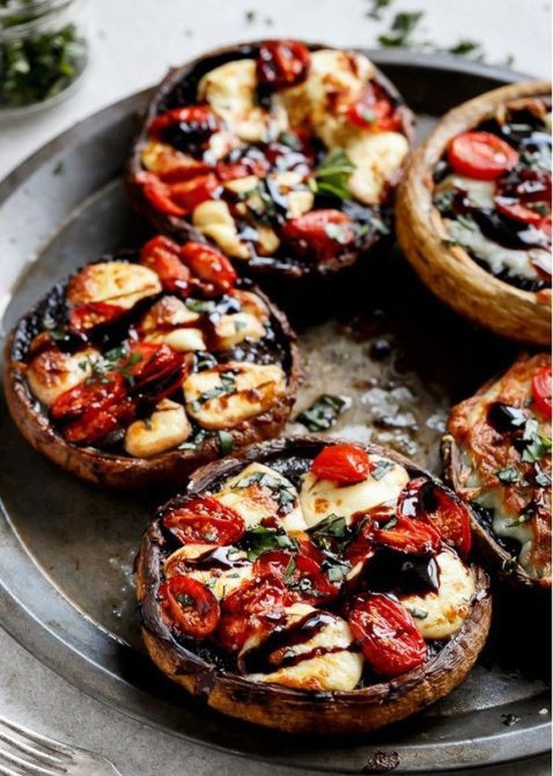 Ide keenam : Caprese stuffed Mushrooms