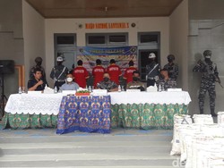 TNI AL Tangkap 4 Penyelundup Papua Nugini di Jayapura, 5 Ton Pinang Disita