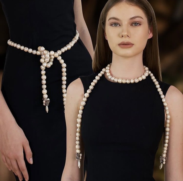 Foto: instagram.com/aidanandice Aidan and Ice - Butterfly Twins Necklace/