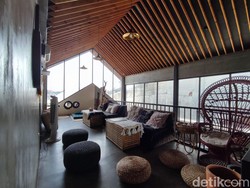 Sedap Nikmat Dori Mozarella di Kafe Mungil Hakuna Matata