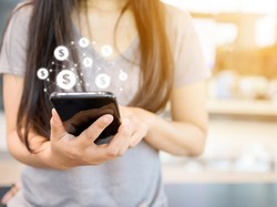 Transaksi Pakai Ini Bikin Jalan-jalan di Luar Negeri Jadi Makin Gampang!