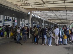 Penumpang Kereta Usia 6-17 Tahun Tak Perlu Tes PCR-Antigen, tapi...