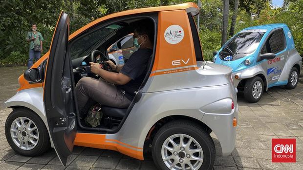 Mobil Listrik Toyota Coms