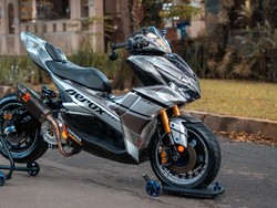 Modifikasi Yamaha Aerox 155 Ini Diubah Jadi Kekar Seperti Moge R1M
