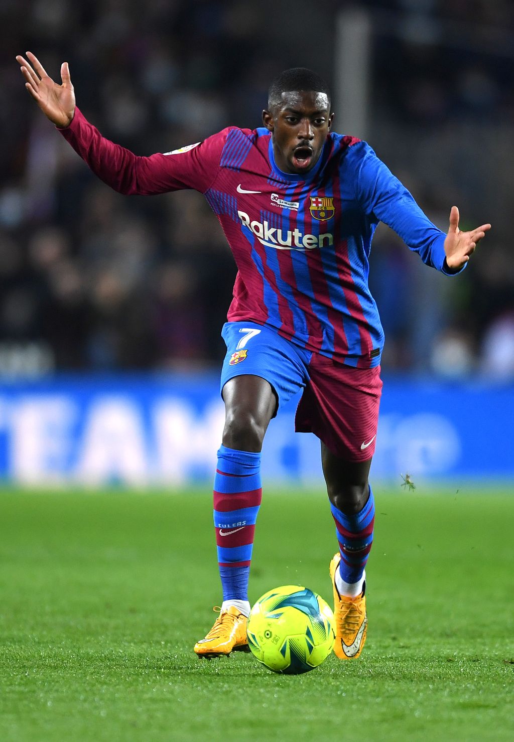 BARCELONA, SPAIN - DECEMBER 18: Ousmane Dembele of FC Barcelona reacts during the LaLiga Santander match between FC Barcelona and Elche CF at Camp Nou on December 18, 2021 in Barcelona, Spain. (Photo by Alex Caparros/Getty Images)