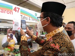 Sidoarjo Mulai Program Digitalisasi Pembayaran di Pasar