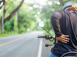Riders Catat! Ini Pentingnya Postur Berkendara bagi Kesehatan Tubuh