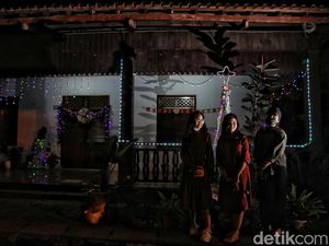 Penuh Khidmat Ibadah Malam Natal di Gereja Tertua Indonesia