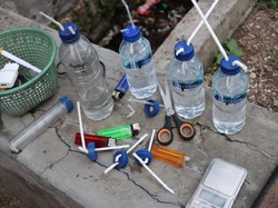 Razia Narkoba Jelang Tahun Baru, Polisi Temukan Bong di Lapak Kampung Ambon