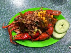 Cicip Lezatnya Bisnis Seafood Kaki Lima, Omzet Capai Rp 50 Juta/Bulan