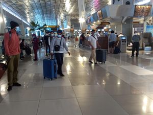 H-1 Natal, 80 Ribu Penumpang Bakal Terbang dari Bandara Soetta