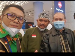 Tim Umrah Uji Coba Sampai di Jeddah, tapi Ada Kendala Nih