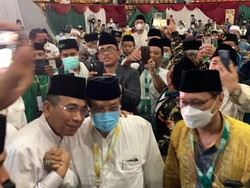 Menang Muktamar, Yahya Staquf Sampaikan Pesan Menyentuh untuk Said Aqil